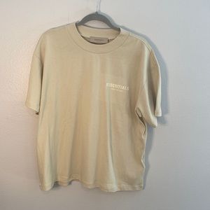 Fear of God essentials short sleeve crew neck women’s tee in wheat size XXL
